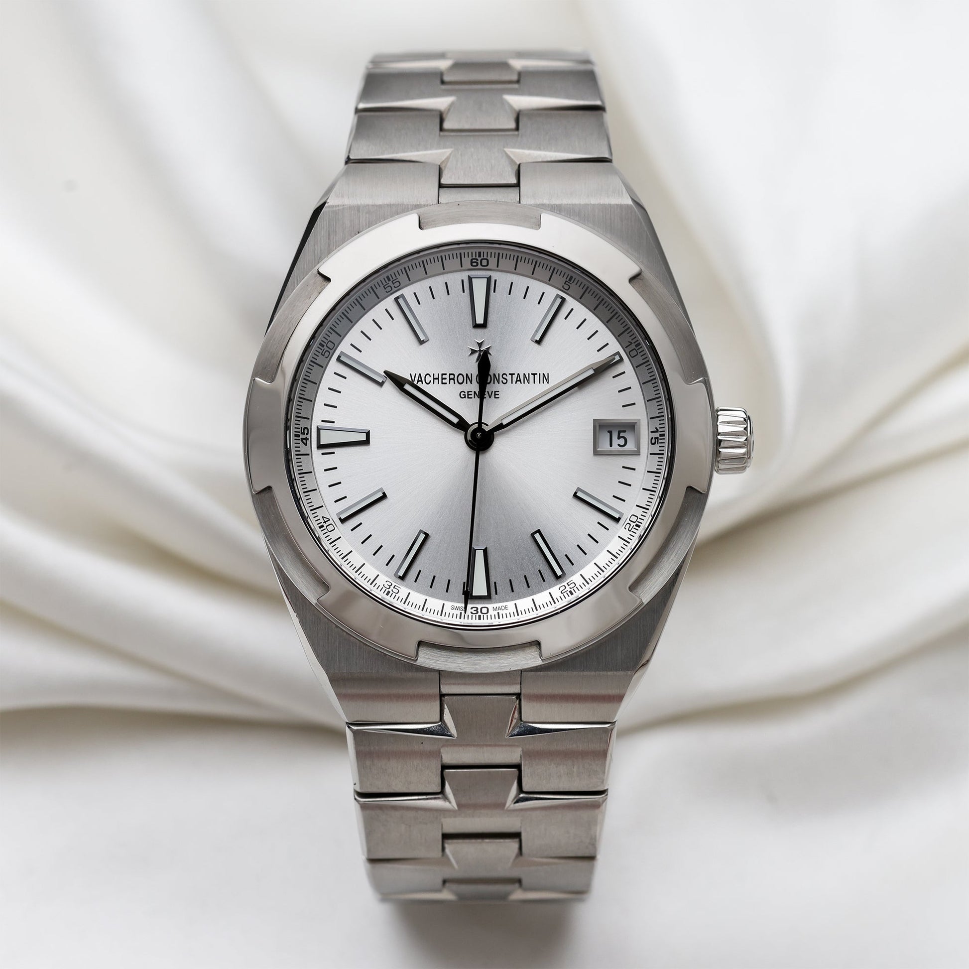 Vacheron Constantin Overseas | REF. 4500V-110A-B126 | Silver dial | Stainless Steel