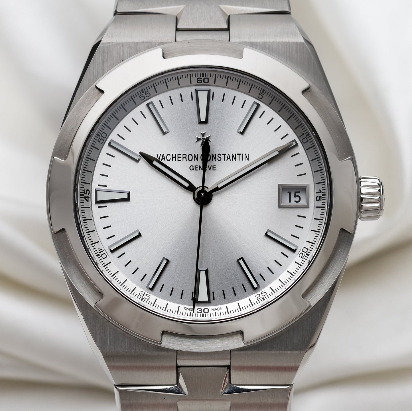 Vacheron Constantin Overseas | REF. 4500V-110A-B126 | Silver dial | Stainless Steel