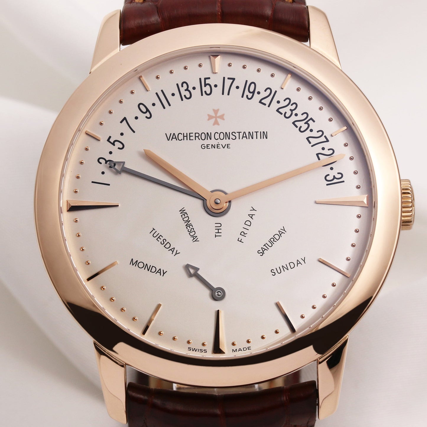 Vacheron Constantin Patrimony Retrograde Day-Date 86020-00R 18k Rose Gold